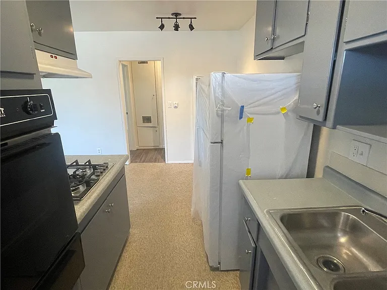 6510 Marbrisa Ave #B — Photo 8