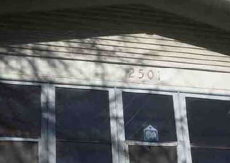 4th image of 2501 S Lakeport St