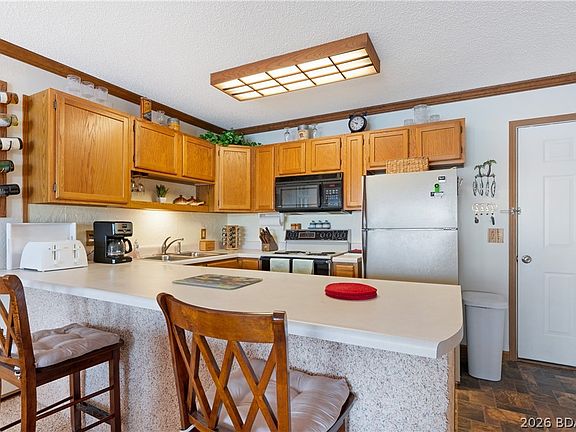 3rd image of 788 Kersten Way #A-105