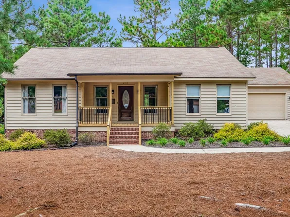 220 Juniper Creek Blvd, Pinehurst, NC 28374