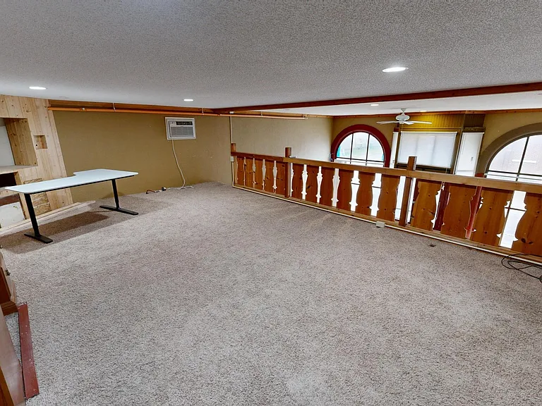 545 Pacific Ave SW — Photo 18