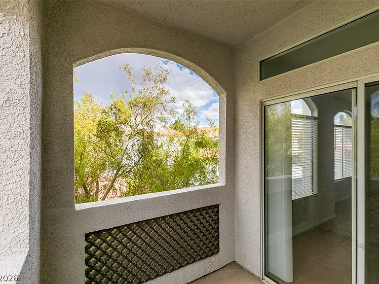 700 Carnegie St #421 — Photo 39