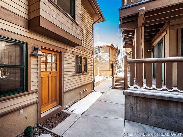 1st image of 675 Deer Valley Dr #12