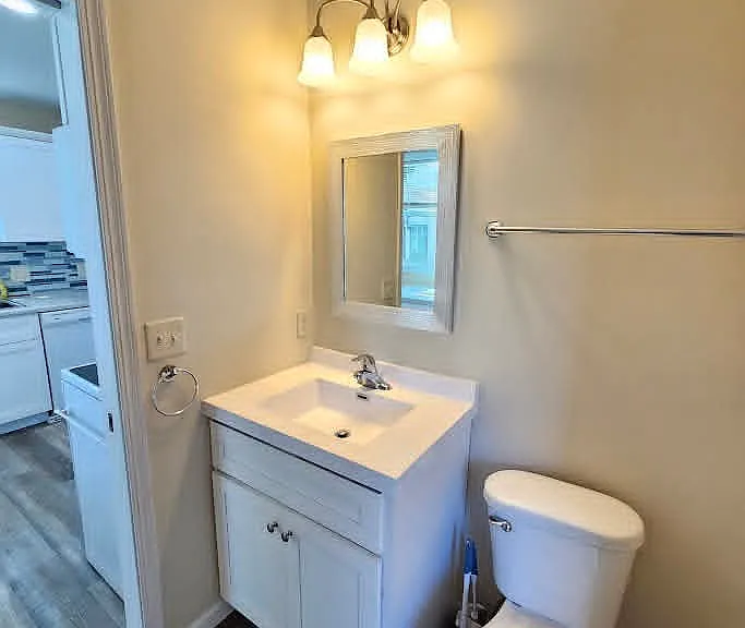 104 W Garfield Ave #1 — Photo 9