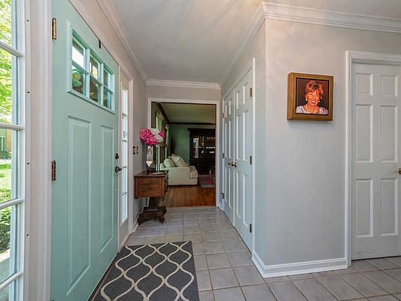 3rd image of 1541 Sharjoy Ct