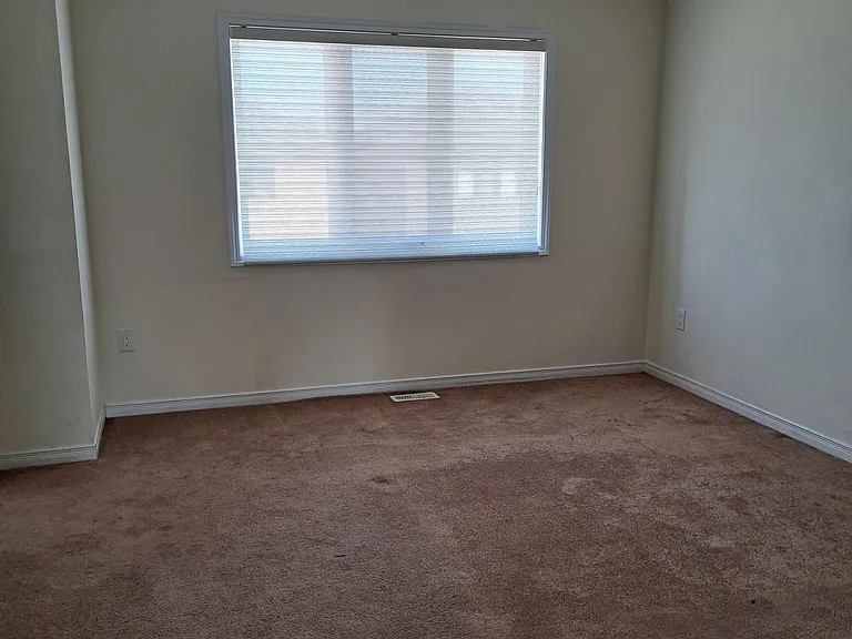 300 Bedrock Dr — Photo 11