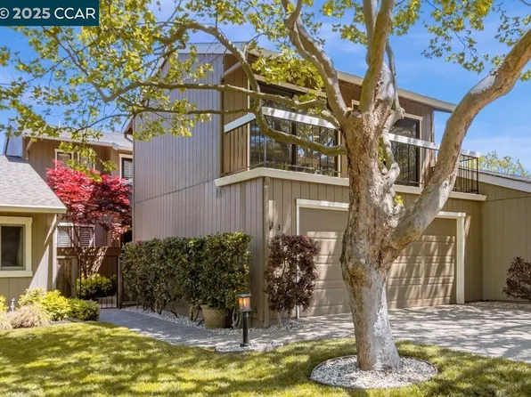 3 Doral Dr, Moraga, CA 94556