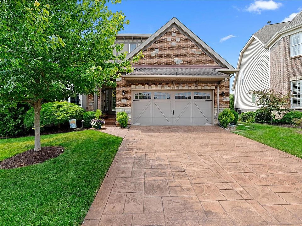 1st image of 130 Tuscany Trace Dr