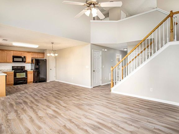 2nd image of 2488 Rockaway Pl