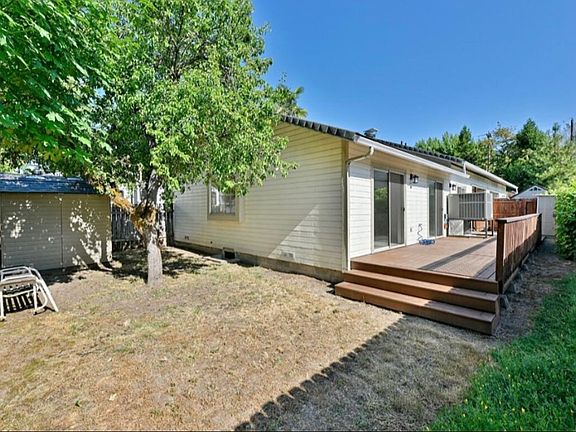 3rd image of 151 W Park St #155