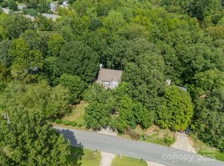 10223 Rockwood Rd, Charlotte, NC 28215