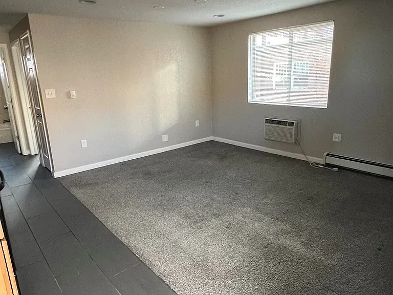The Pearl Apartments — Photo 21
