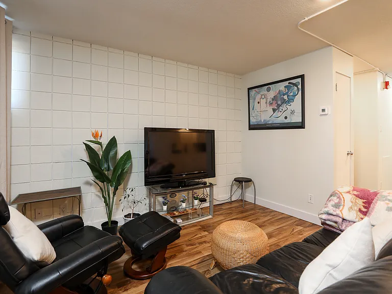 1327 Scenic Dr S #3 — Photo 10