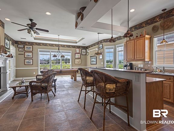 5th image of 9085 Bay Point Dr