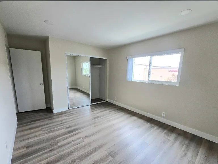 2101 Vine St #322 — Photo 2
