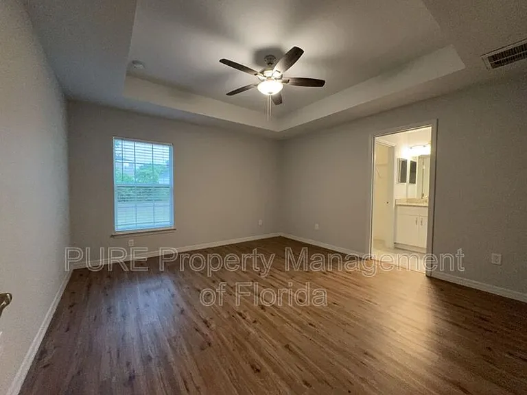 9870 SE 159th St — Photo 27