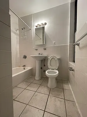 Rented by Building Equity Real Estate LLC | media 18