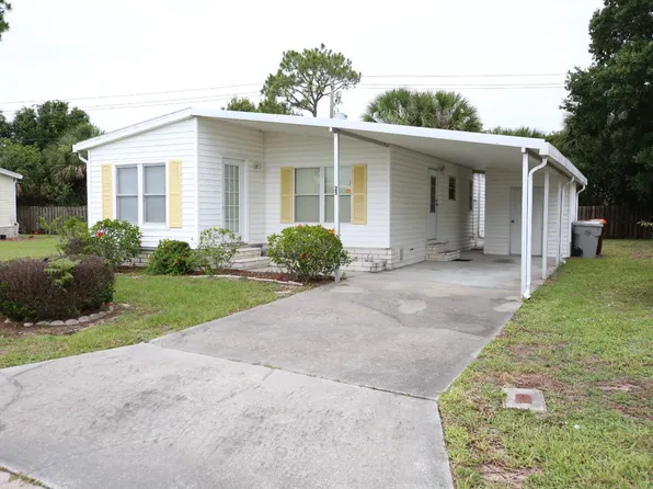 8775 20th St Lot 25, Vero Beach, FL 32966