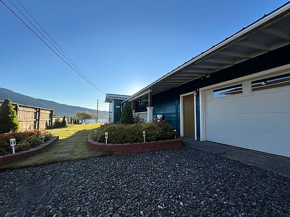 3rd image of 5419-5421 Densley Dr