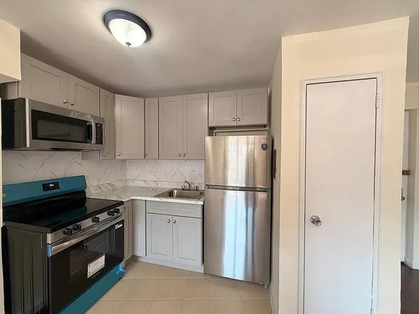 2911 Brighton 5th St Unit 1, Brooklyn, NY 11235