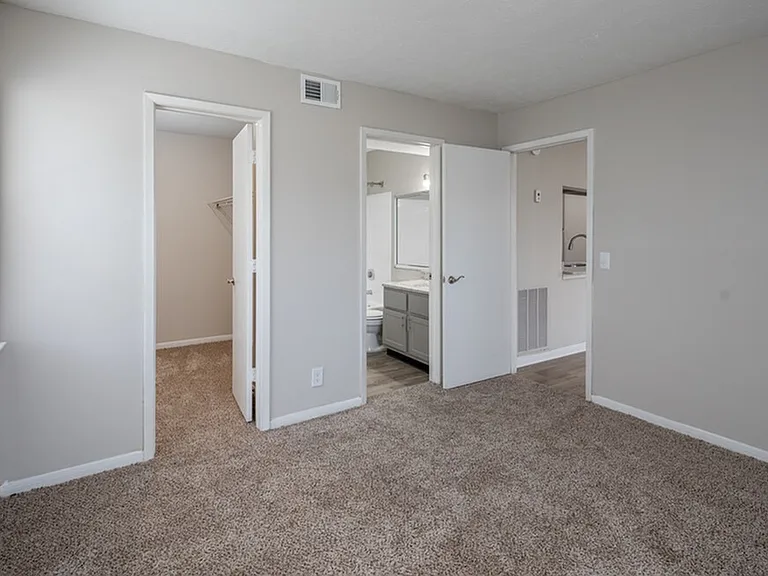 Brentwood Bedroom-Granite