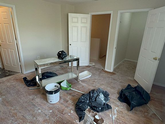 2nd image of 3544 Corsa Ave Floor 2