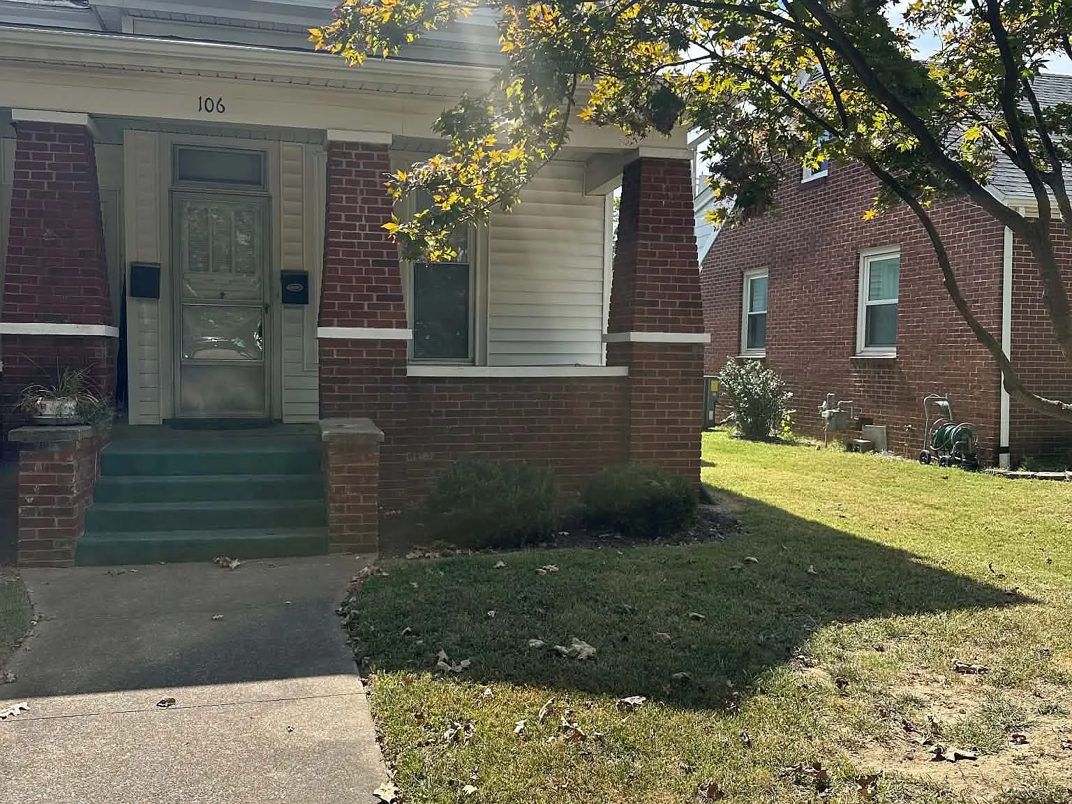 2 bed, $825 — Photo 1