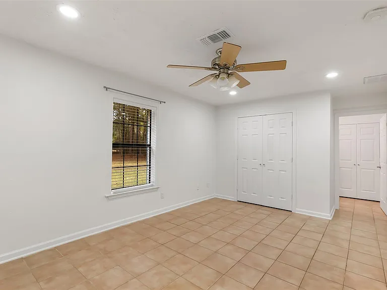 22595 Pineridge Dr — Photo 13