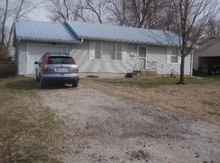 555 S State Highway 39, Greenfield, MO 65752