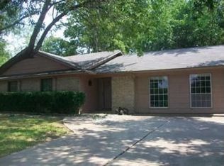 912 Grants Pkwy, Arlington, TX 76014