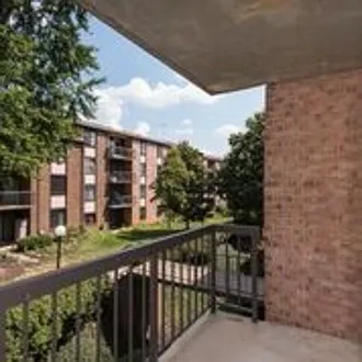 9708 Kingsbridge Dr #204 — Photo 3