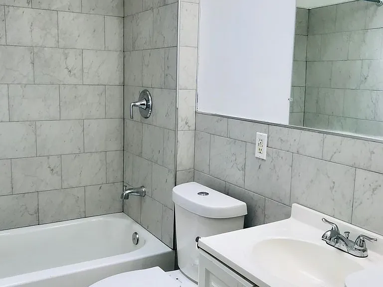 596 Van Kirk St — Photo 17