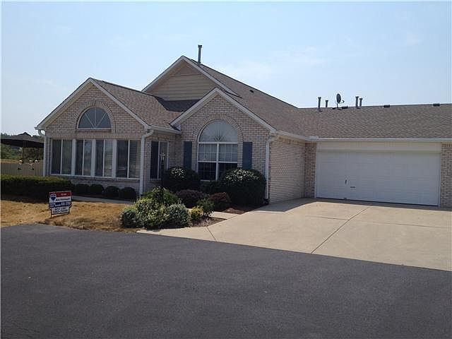 1st image of 7303 Lake Lakota Dr