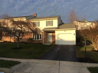 1715 Acorn Dr, Reading, PA 19608