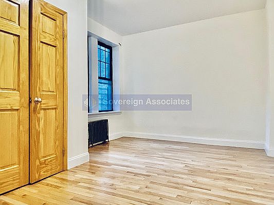 3rd image of 295 Convent Ave #26HT