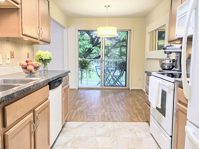 16810 Edloytom Way #175 — Photo 3