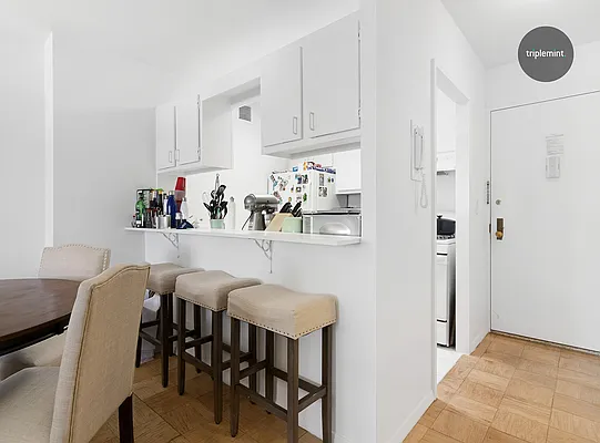 Rented by Triplemint | media 12