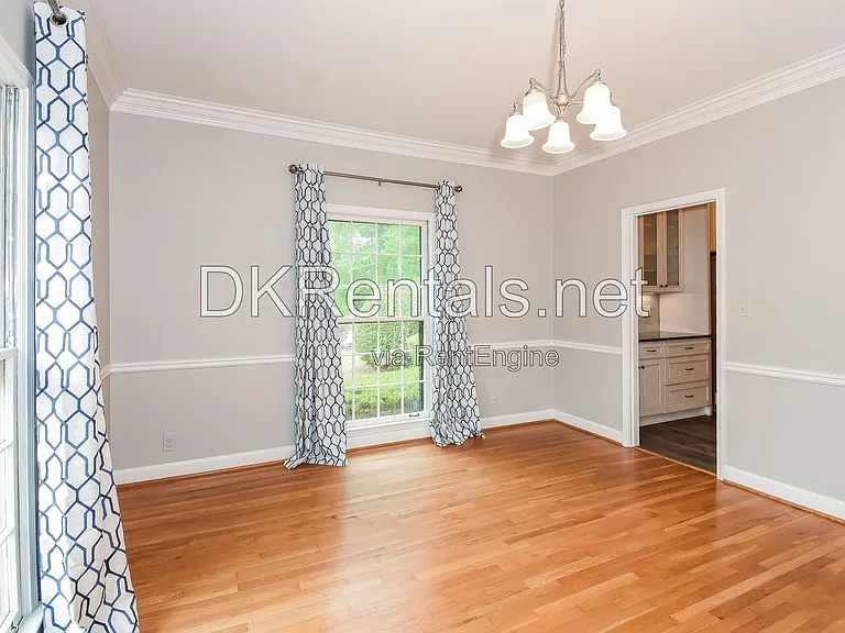 1176 Hampton Hall Dr NE — Photo 6
