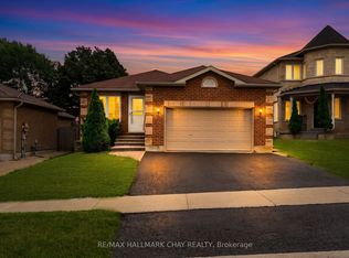 39 Hanmer St E, Barrie, ON L4M6V3