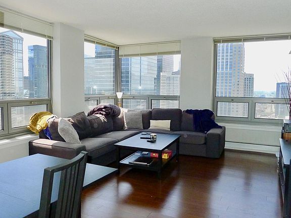 3rd image of 440 N Wabash Ave APT 4305