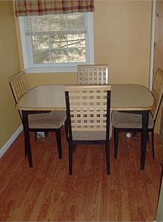4th image of 76 Glenbrook Dr