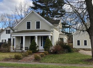95 Plymouth St, Middleboro, MA 02346