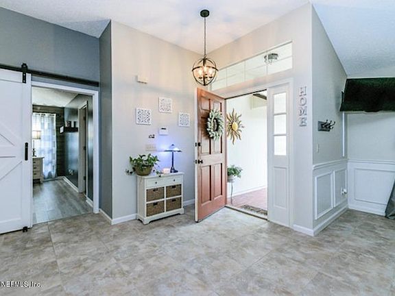 3rd image of 11778 Mountain Wood Ln