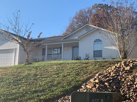3rd image of 1135 Long Meadow Dr