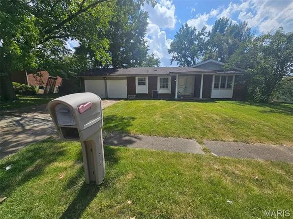 5232 Priorybrook Rd, Black Jack, MO 63033