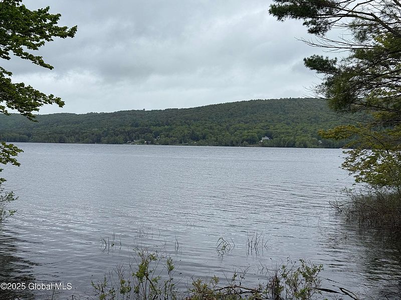 2nd image of 1569 S Shore Road
