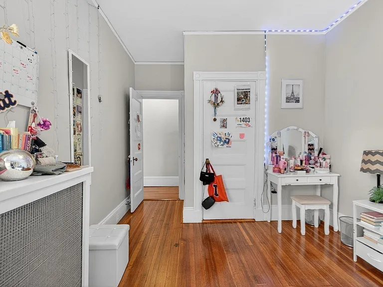 17 Park Vale #4A — Photo 15