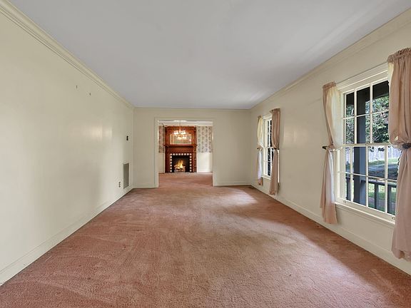 4th image of 3406 Old Franklin Rd