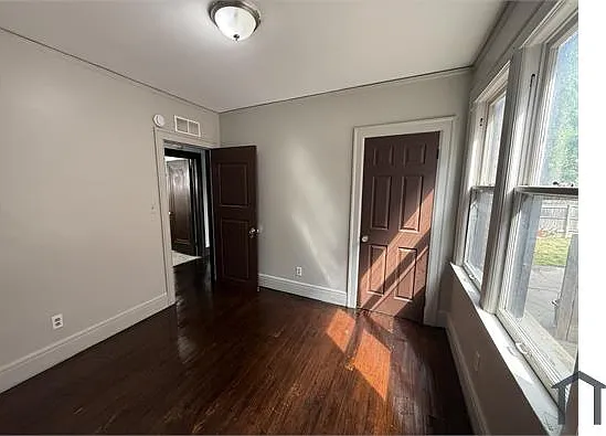3812 Virginia Park #LOWER — Photo 10