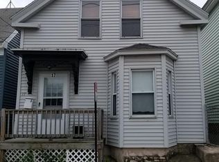 17 Wamesit St, Lowell, MA 01852